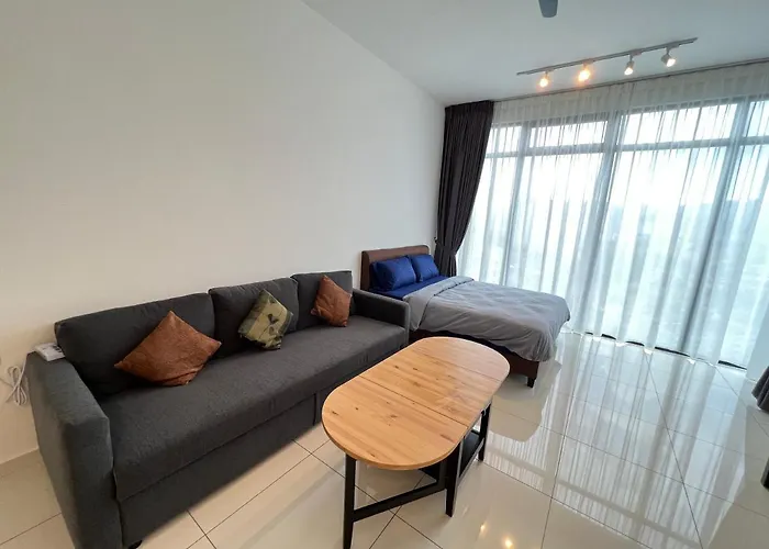 Beacon Executive Suites #Cozyfamilystay #Rooftoppool #16 #10Paxs